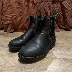 Blundstone Size 7 Original's #1448